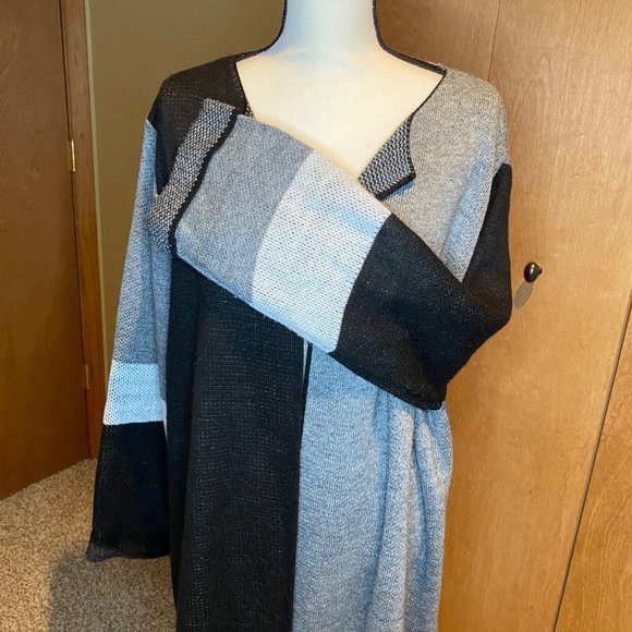 Color Block Long Cardigan - Picture 3 of 7